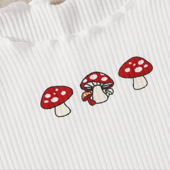 Mushroom Lettuce Trim Tee - Picture 5 of 5